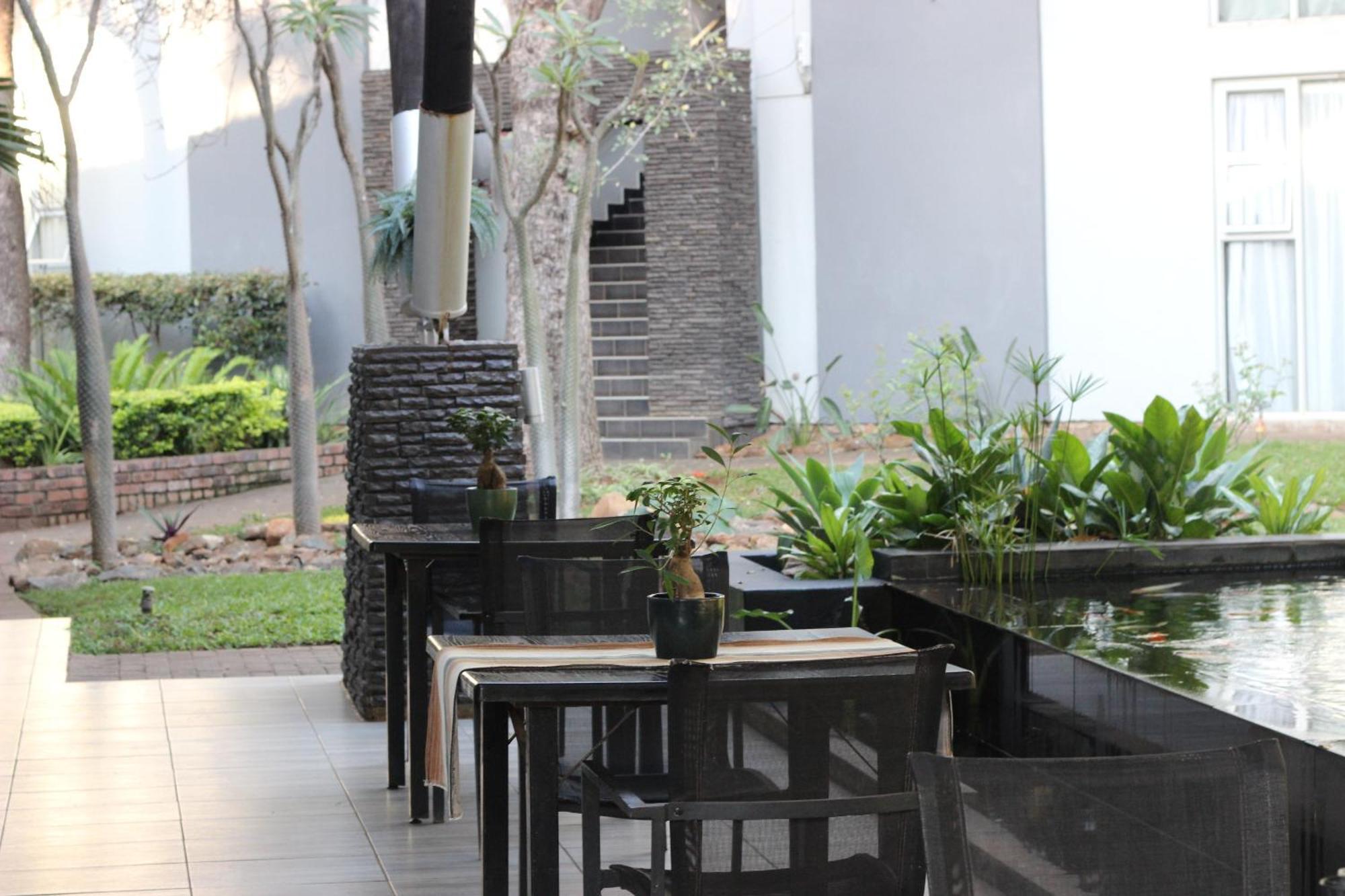 Ecolux Boutique Hotel Komatipoort Exterior photo