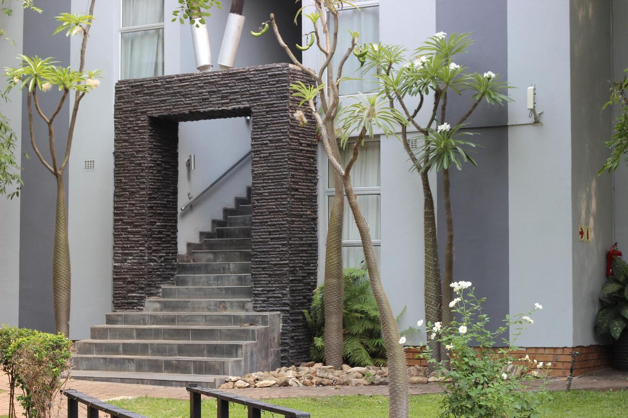 Ecolux Boutique Hotel Komatipoort Exterior photo